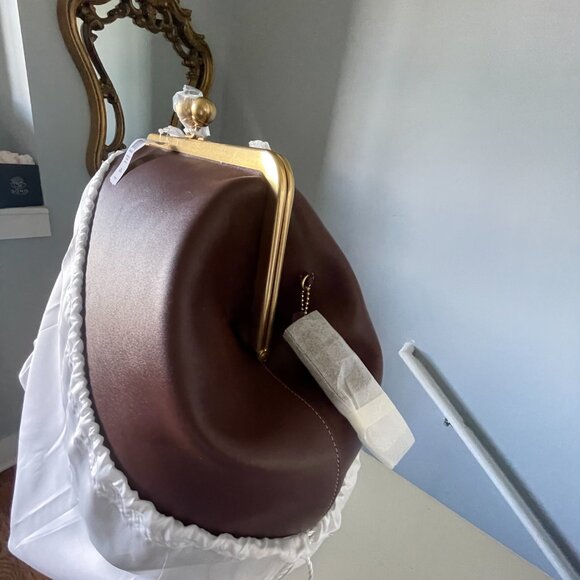 Coach Large Kisslock Frame Designer Crossbody (As worn by Carrie Bradshaw) - Picture 4 of 6